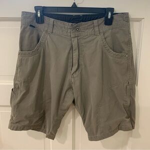 Men’s Kuhl Cargo Style Hiking Outdoor Camping Fishing Shorts Size 32